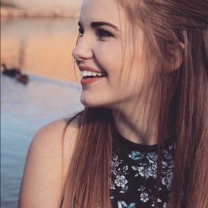 Meet your Posher, Sophia